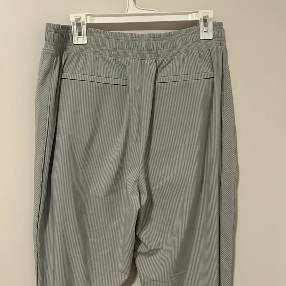 Athleta 14 Pants Brooklyn Textured Ankle Pant City Stripe Striped Travel Hiking - Image 4