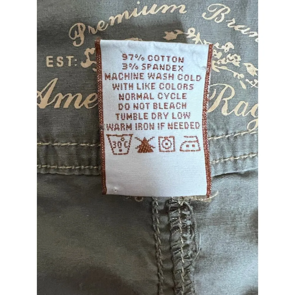 American Rag womens size 9 shorts olive green distressed outdoors, hiking - Image 6