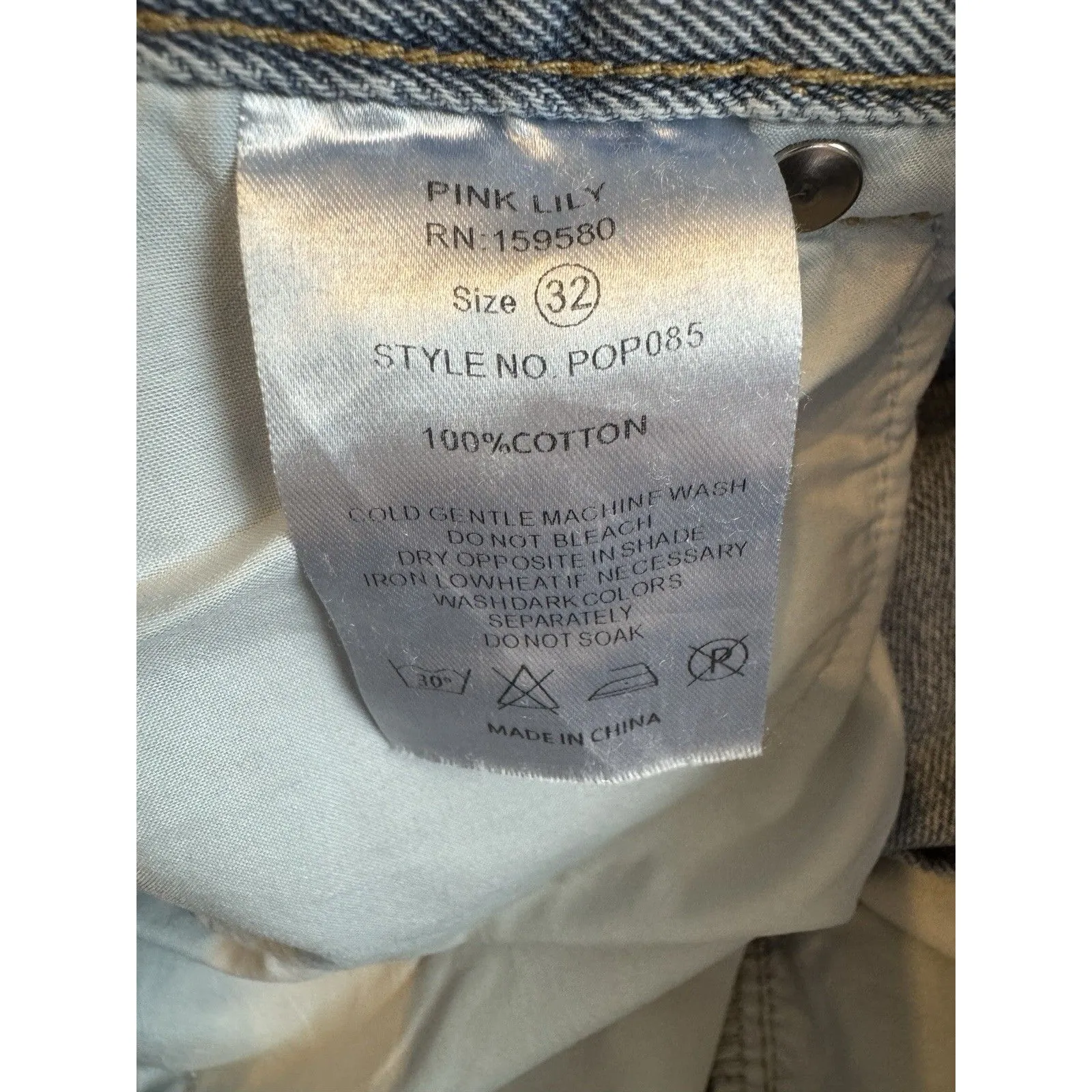 Baggy High Rise‎ Wide Leg Distressed Jeans Pink Lily Light Wash Denim Size 32 - Image 10