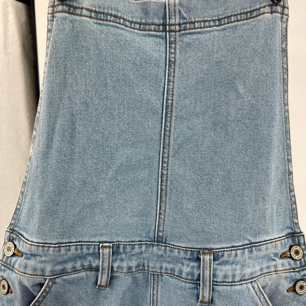 Vivi mini skirt overalls Kancan M light wash casual preppy denim blue one piece Size M - Image 6