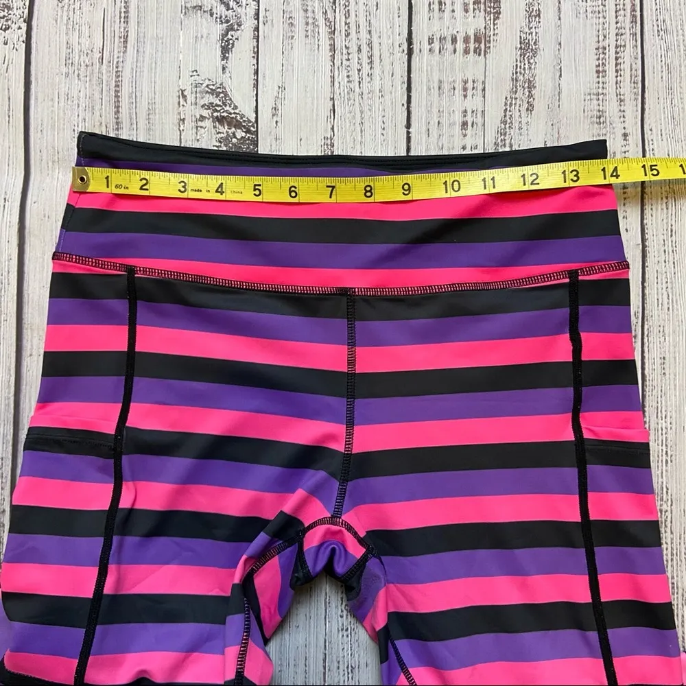 Belcorva Pink Purple Black Ombré Striped Capri. Size Medium. - Image 7