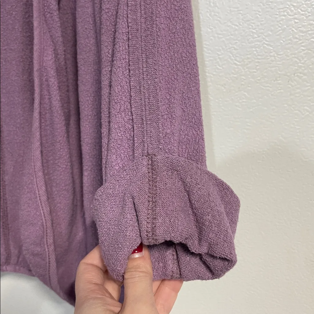 OUT FROM UNDER URBAN OUTFITTERS WOMENS PURPLE TEXTURED CARDIGAN SWEATER LARGE - Image 3