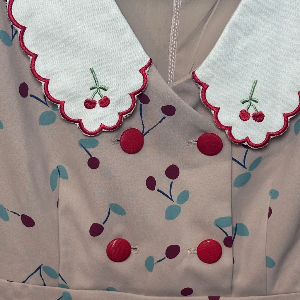 La Mignonne Cherry Dress Pin Up‎ Back Zip Lined 50's Pleated Knee Length Dress Size L - Image 4
