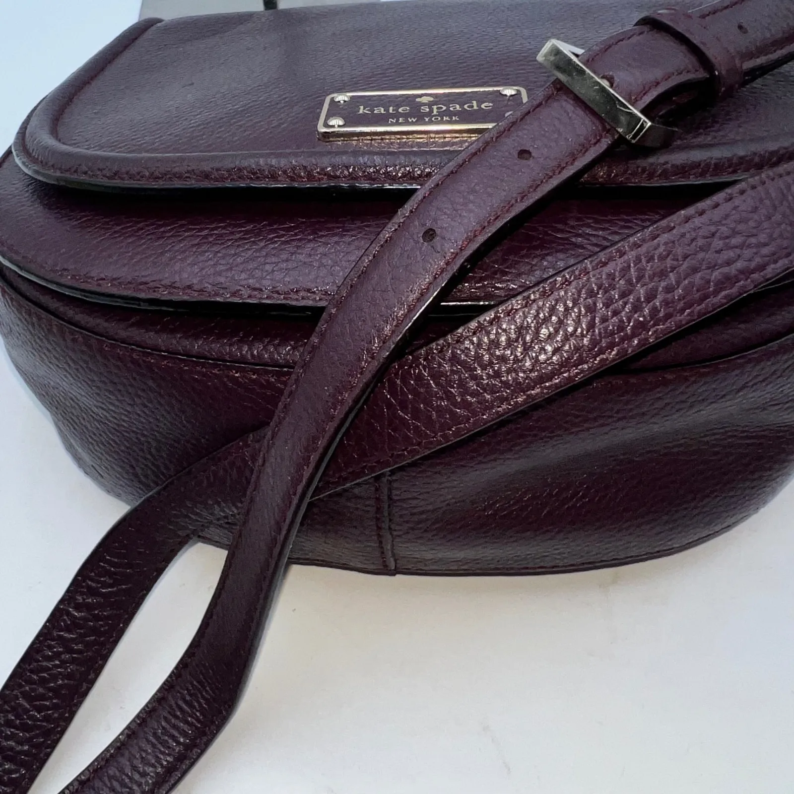 Kate Spade New York Leather Crossbody Saddle Bag Plum Small Purse - Image 11