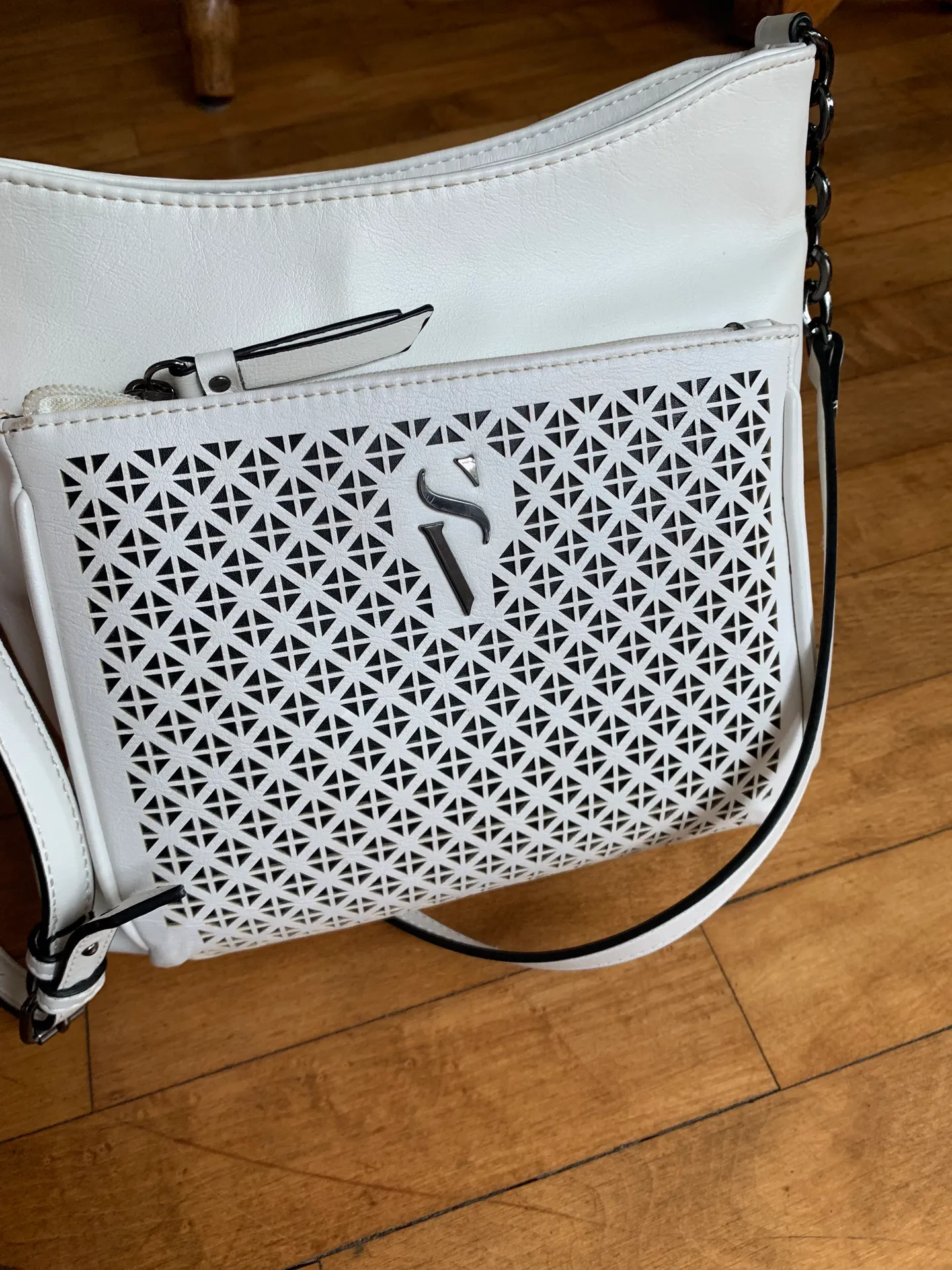 Vera Wang Purse - Image 4