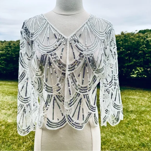 Vintage White and Silver Sequin Capelet - Image 2