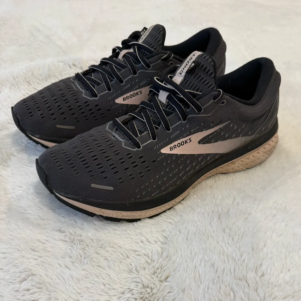 Brooks Ghost 13 Women's Running Shoes - Black/Pearl/Hushed Violet - Size 10 - Image 2