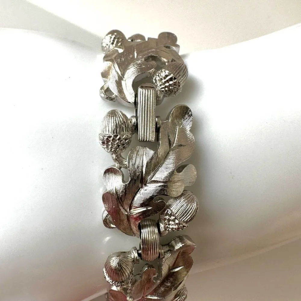 crown trifari acorn and leaf parure silver tone vintage bracelet - Image 2