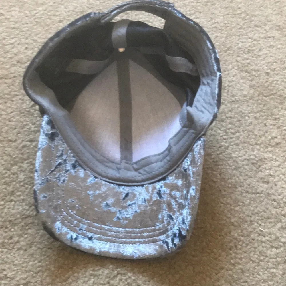 David and young cap crushed velvet 😘❤️😍 - Image 6