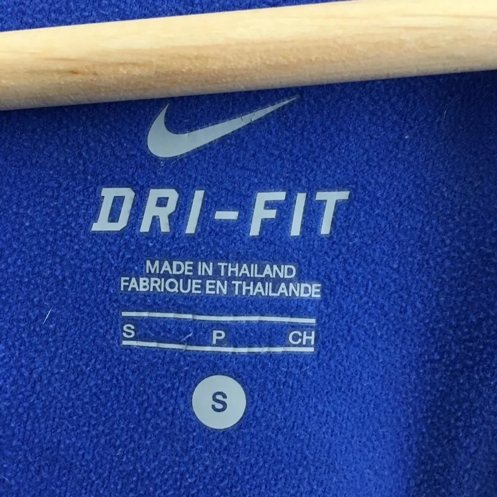 Nike Dri-Fit Half-Zip Hoodie - Image 5