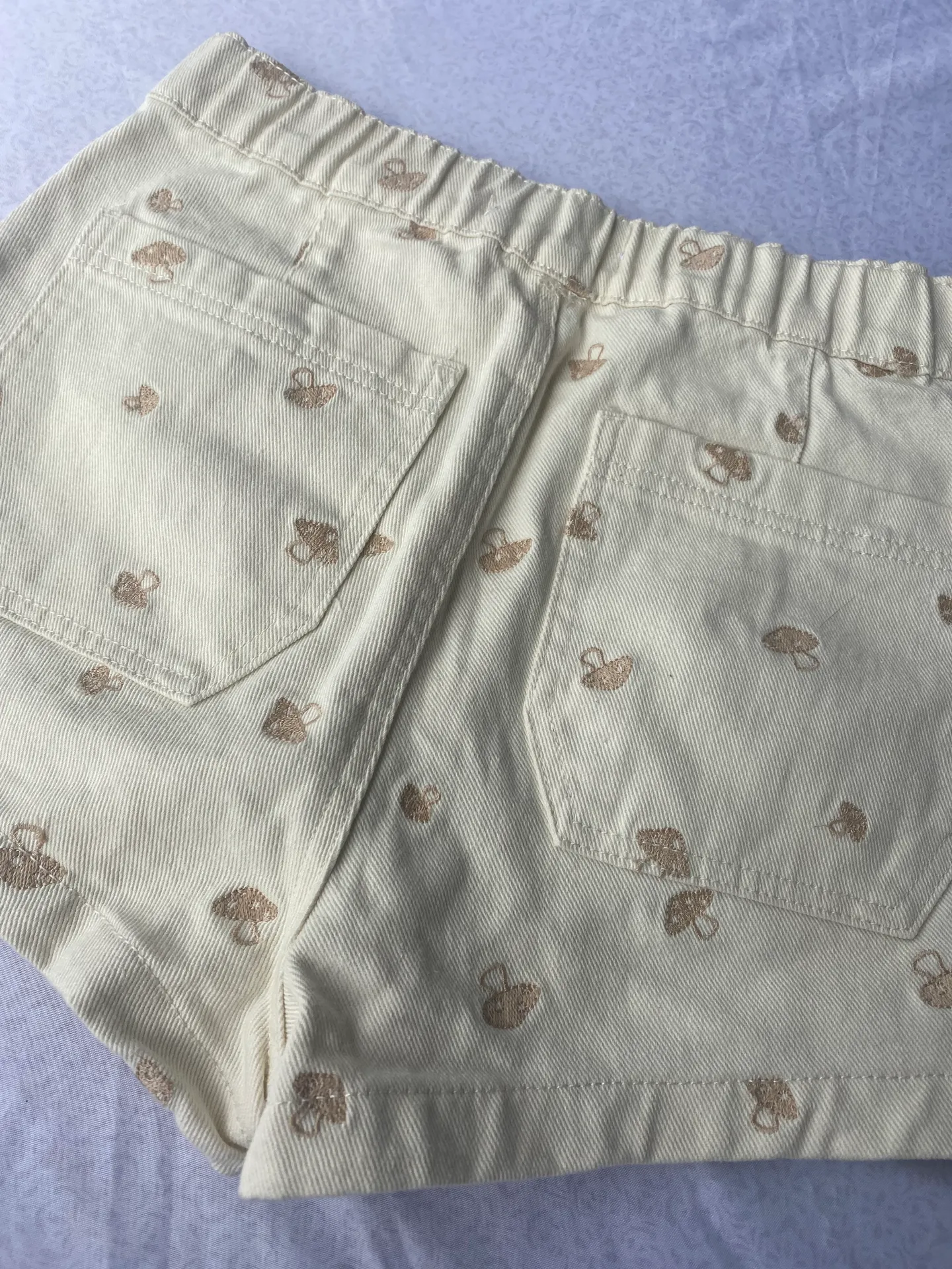 mushroom shorts - Image 10