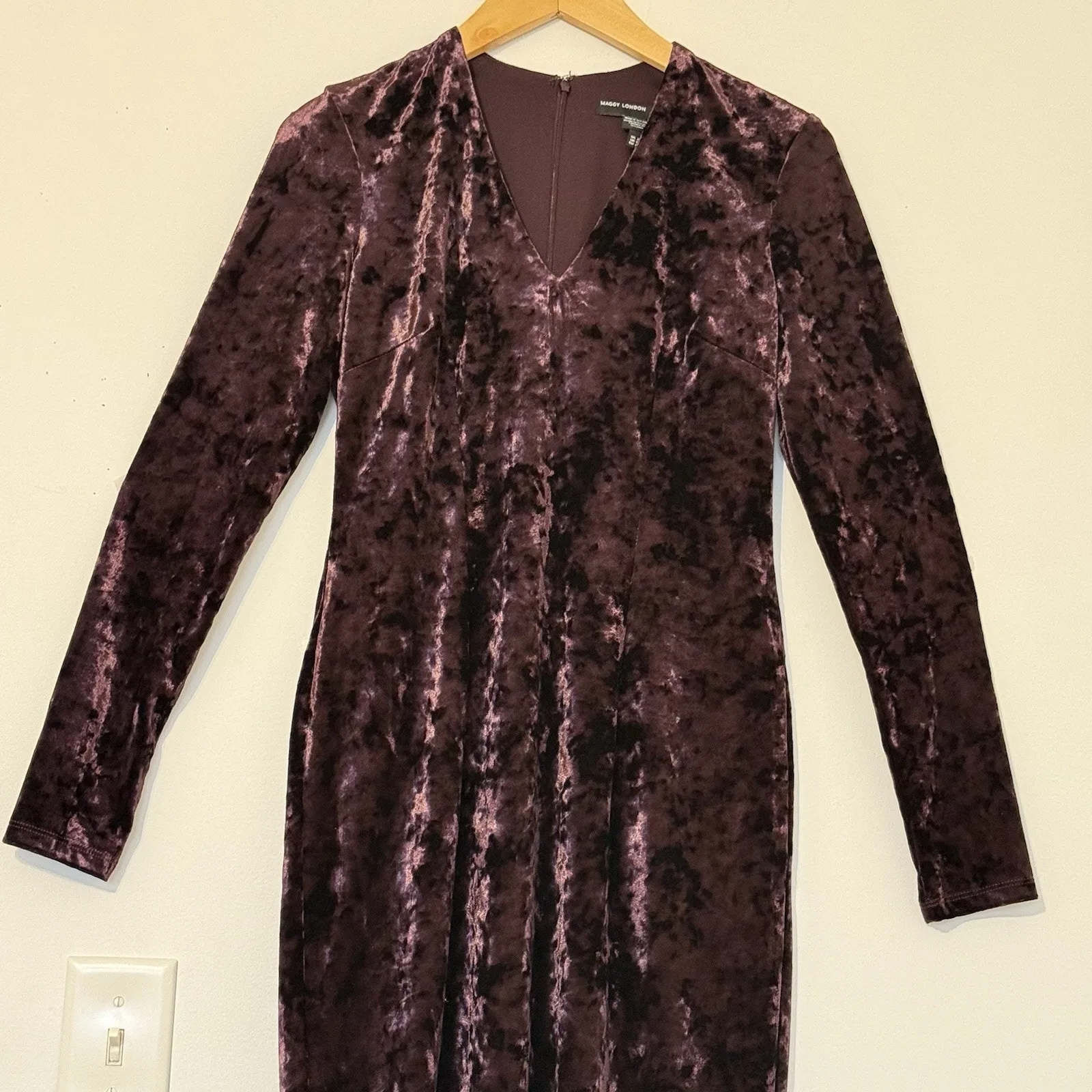 Maggy London Burgundy Crushed Velvet Midi Dress, Long Sleeve, Size 2 - Image 4