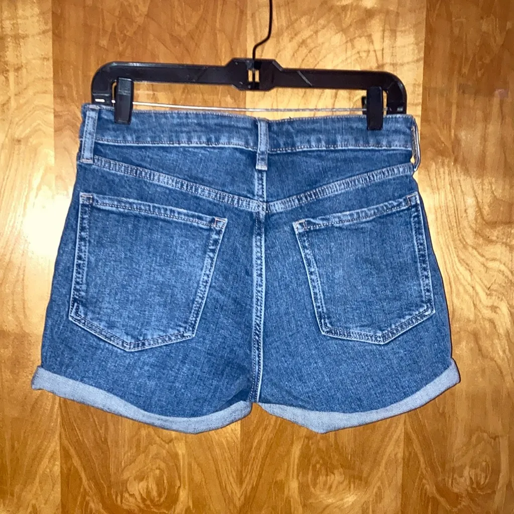Old Navy High-Rise O.G. Straight Ripped Jean Shorts Size 6 BNWT - Image 4