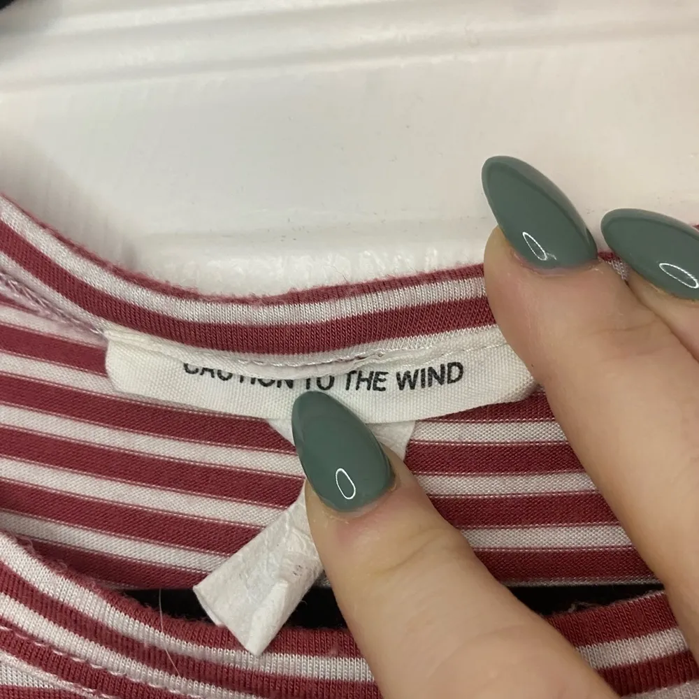 CAUTION TO THE WIND Crop Top - Image 2