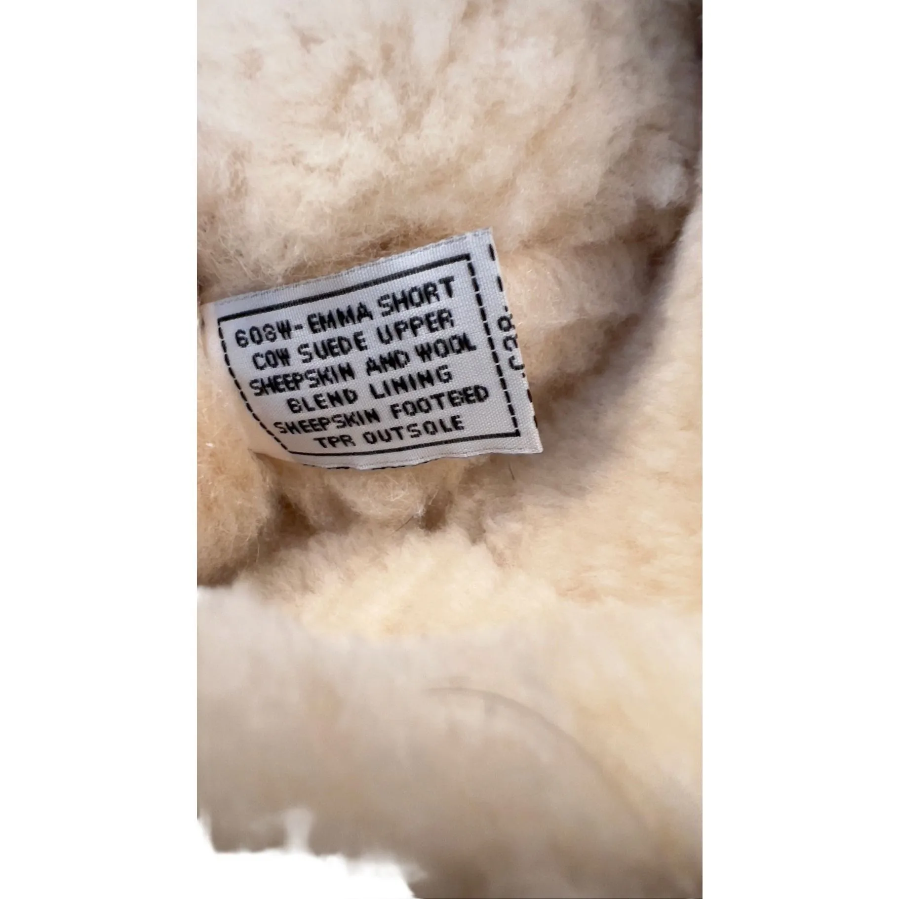 BEARPAW  Women's Elle suede leather Boots size 11 - Image 3