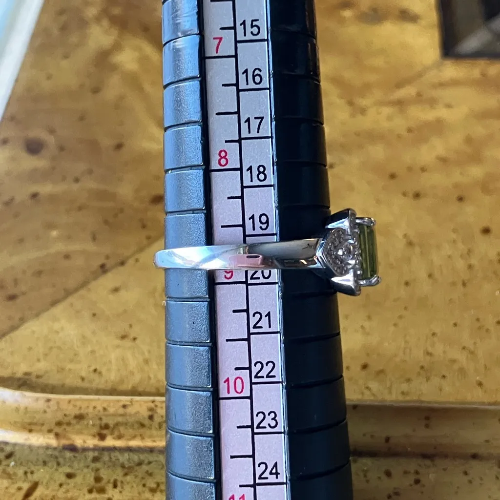 Natural Peridot Sterling Silver Ring Size 8.75 - Image 8