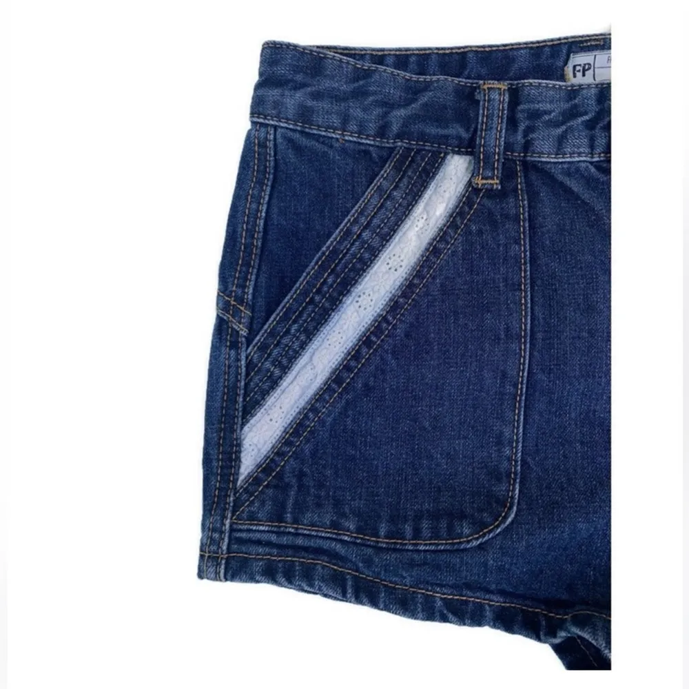 Free People Sweet Surrender Casual Denim Shorts High Rise Contrast Lace 26 - Image 3