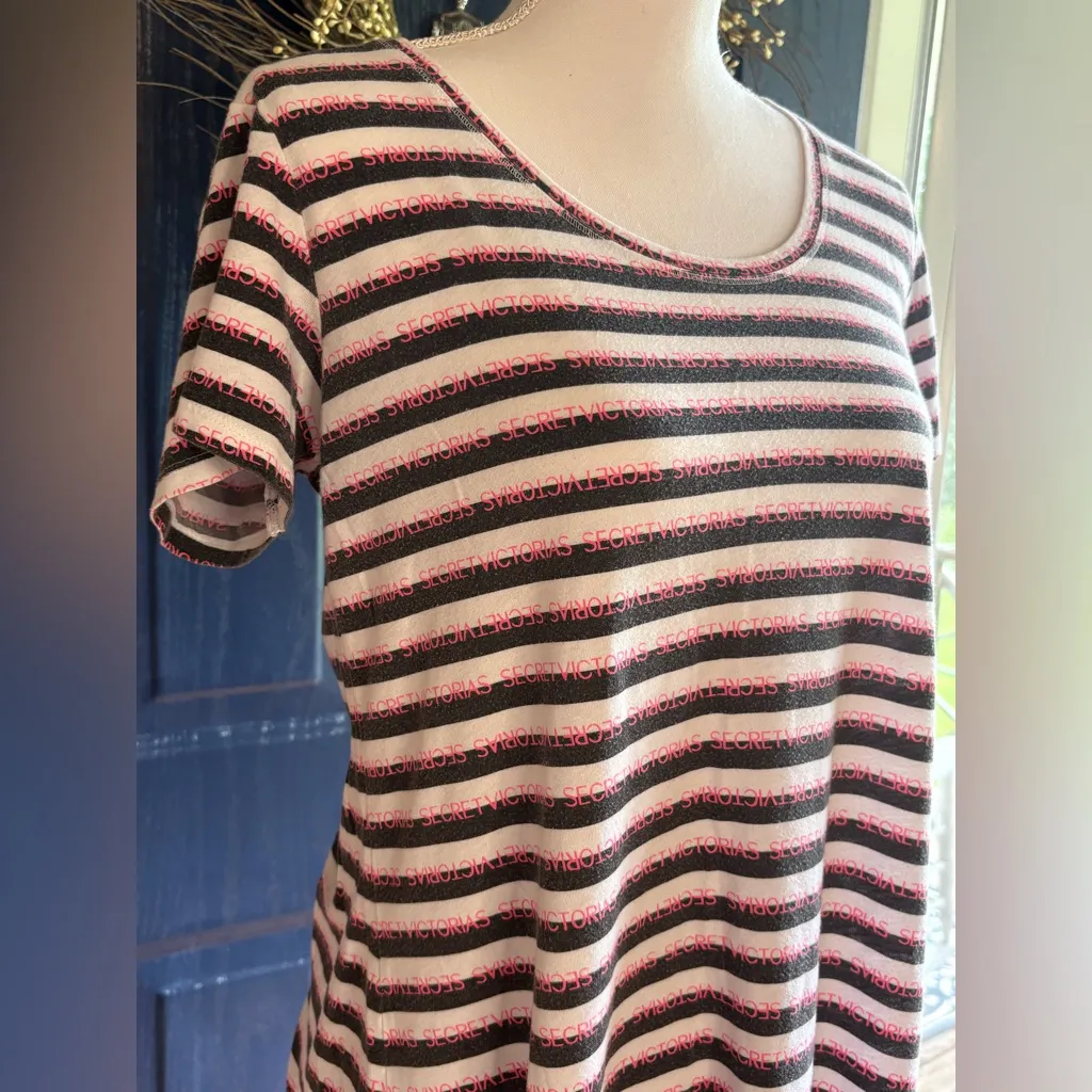 Victoria's Secret Pink and Black Striped Logo Gown - Image 2