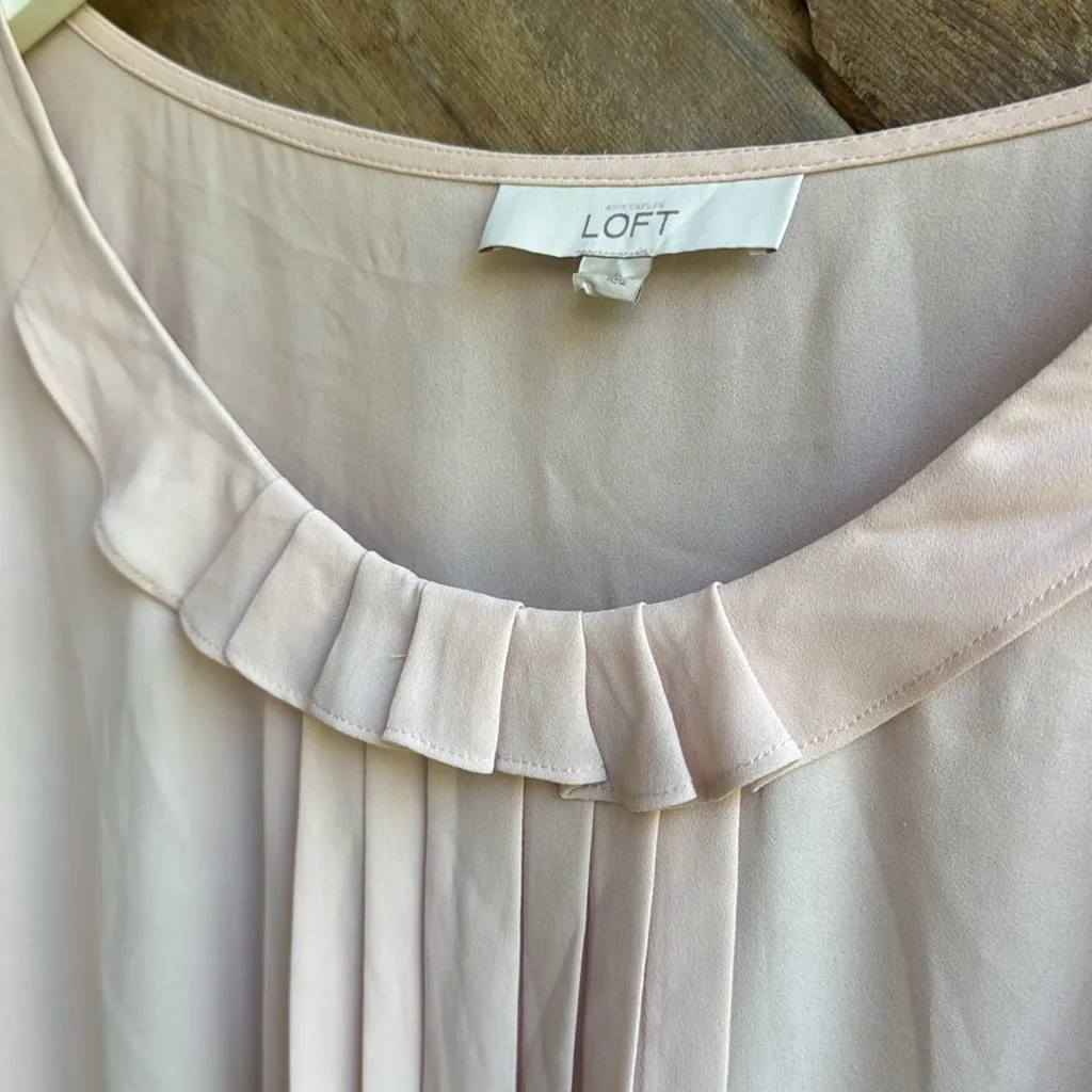 Loft  Soft Blush Ruffle Blouse long sleeve pale pink size medium - Image 2
