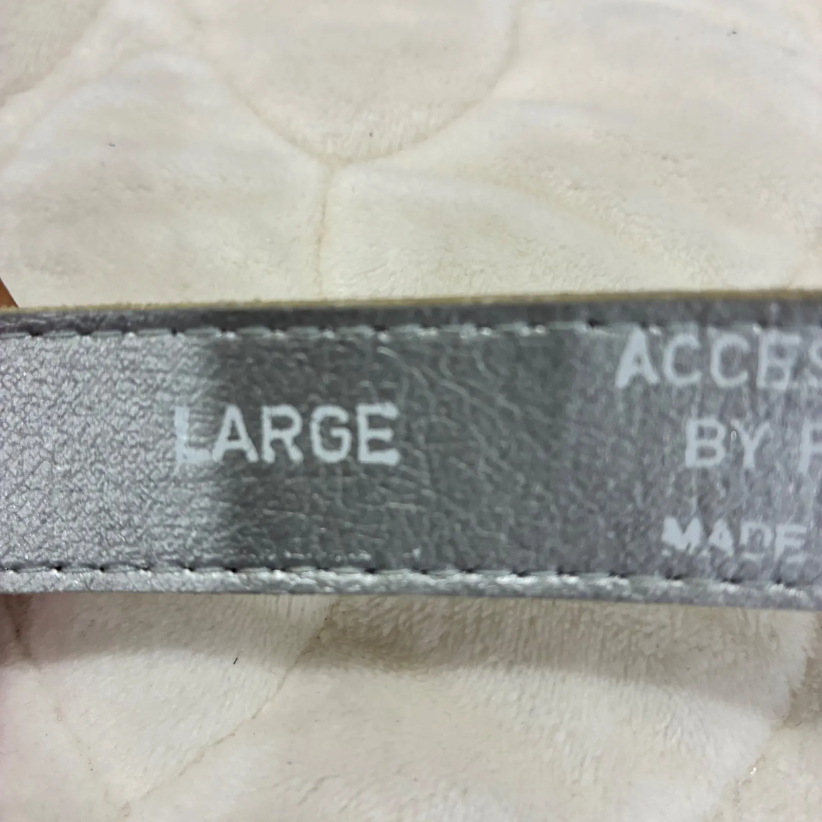 VTG Accessories by Pearl‎ Silver Snakeskin Genuine Leather Casual Belt Large - Image 4