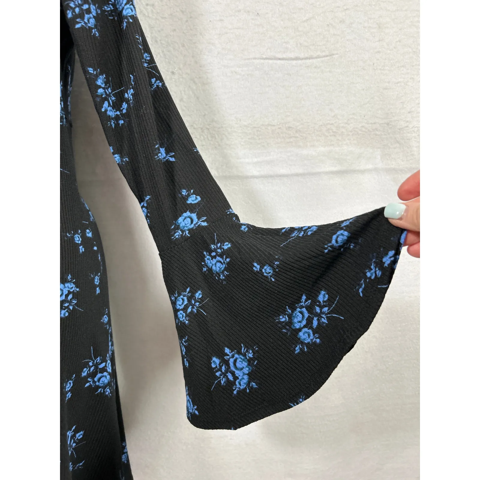 Topshop mini jersey tea dress in blue floral. Size 8-10 Medium NWOT - Image 6