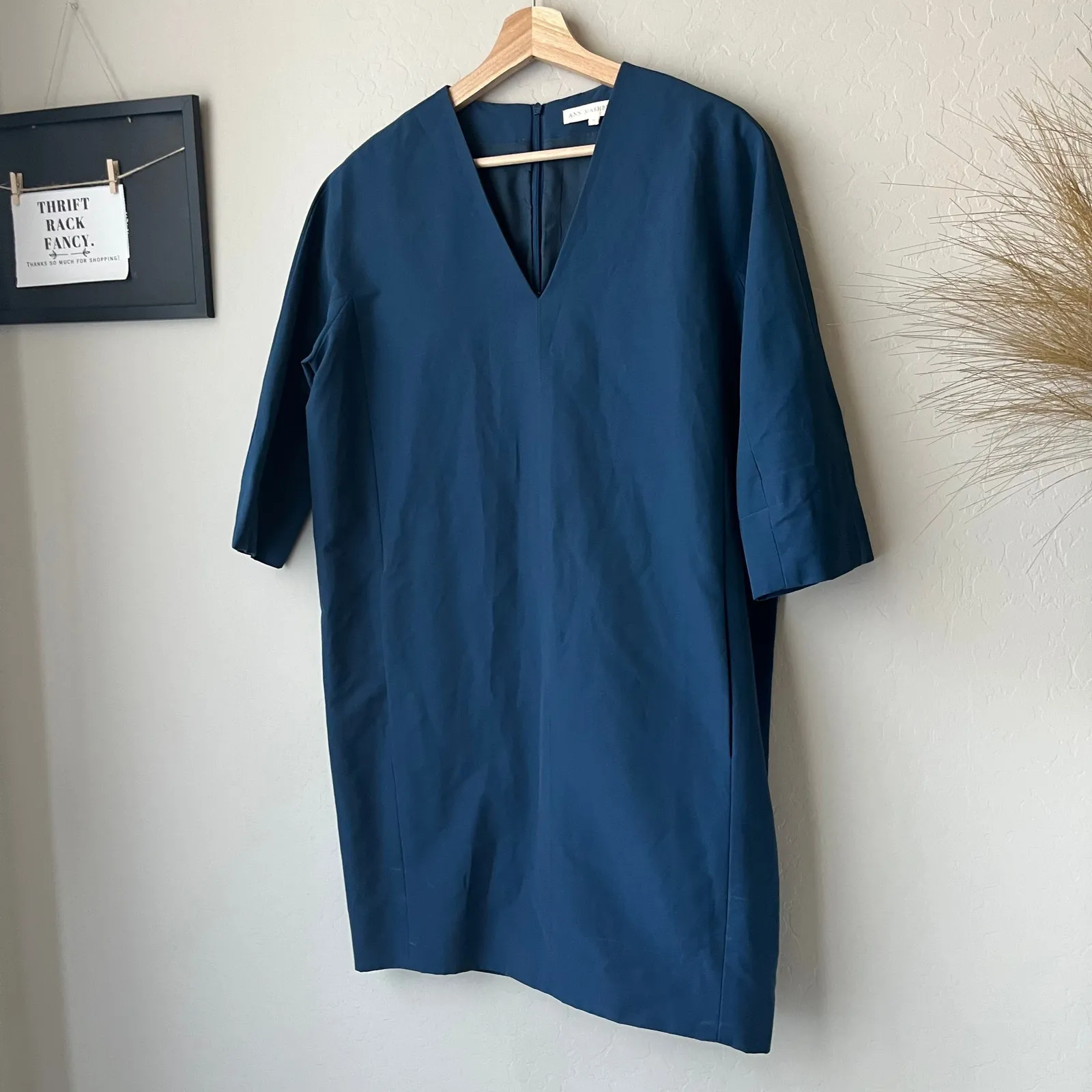 Ann Mashburn Navy Blue V-Neck 3/4 Sleeve Shift Mini Dress Women’s Size Medium - Image 2