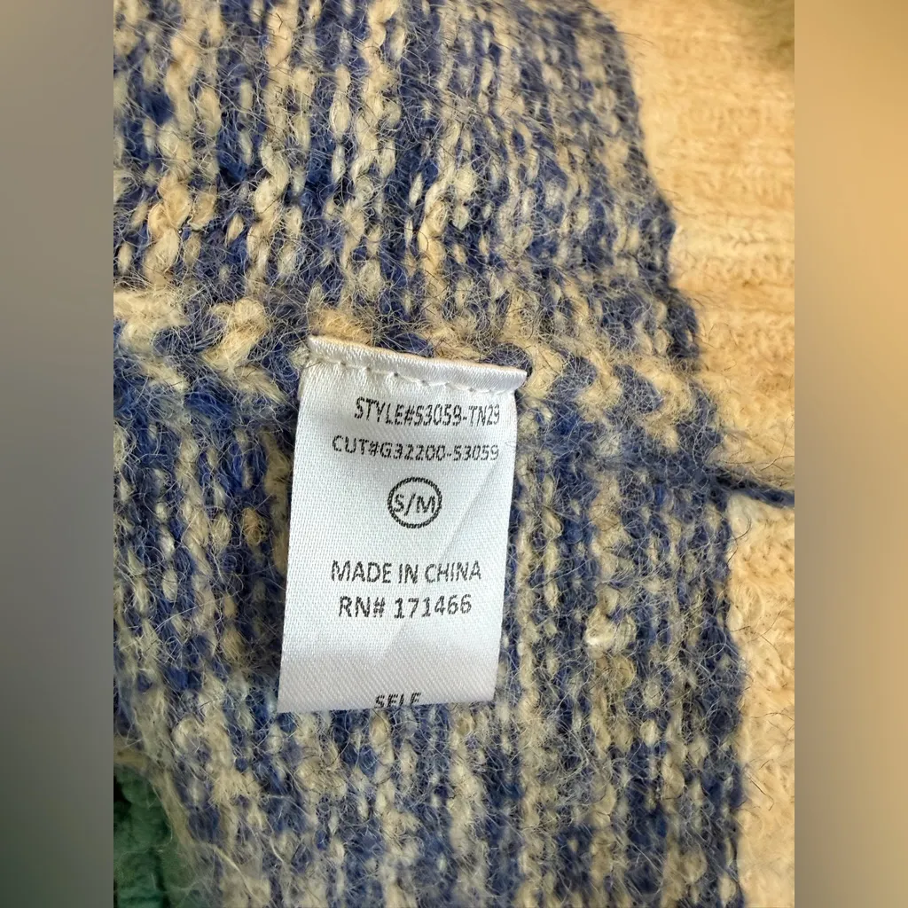 Urban Daizy NWT  Embroidered Striped Knit Sweater - Image 10