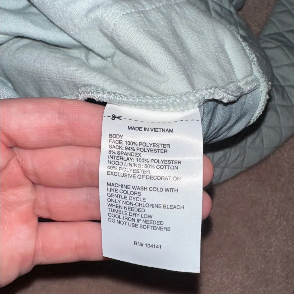 DSG Light Blueish Gray Quilt Zip Up Hooded Jacket Blue Size M - Image 6