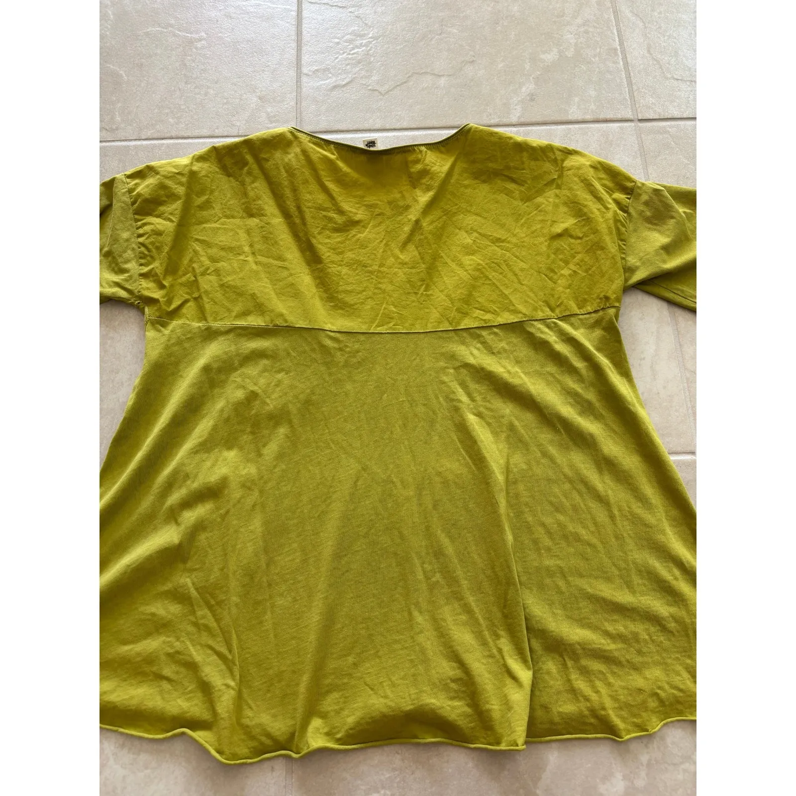 Trendy Wendy Top Womens OSFA Green‎ Short Sleeve Pocket Lagenlook Italy Artsy Green Size M - Image 4