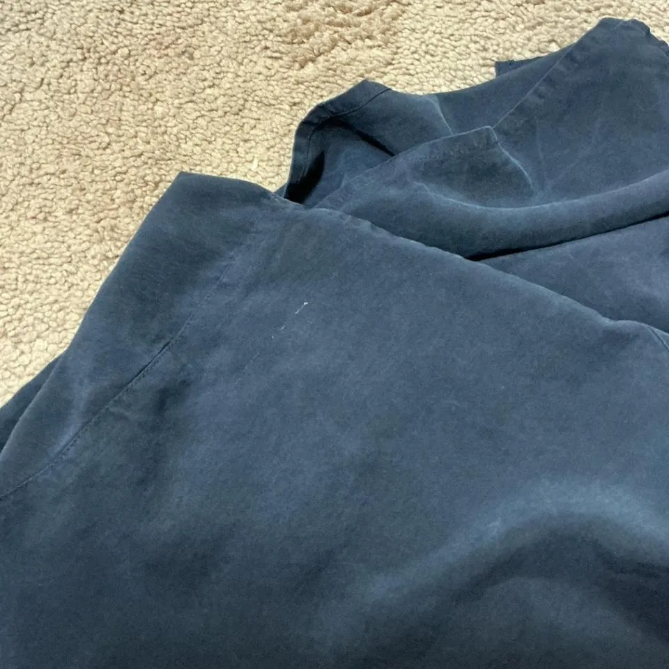 Ann Taylor Silk Mandarin Collar Button Up Shirt Navy Blue Size Medium - Image 3