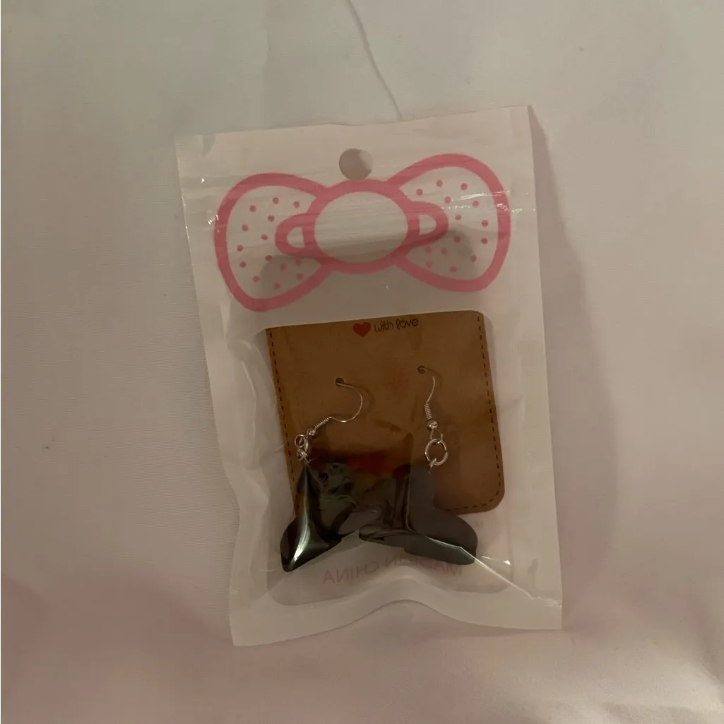 Handmade Pug Dog Earrings Black - Image 3