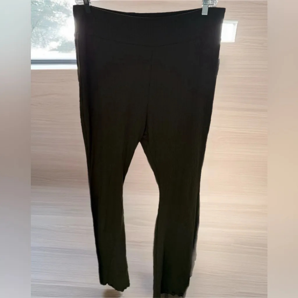 Arizona Jean co dark green soft pants - Image 6