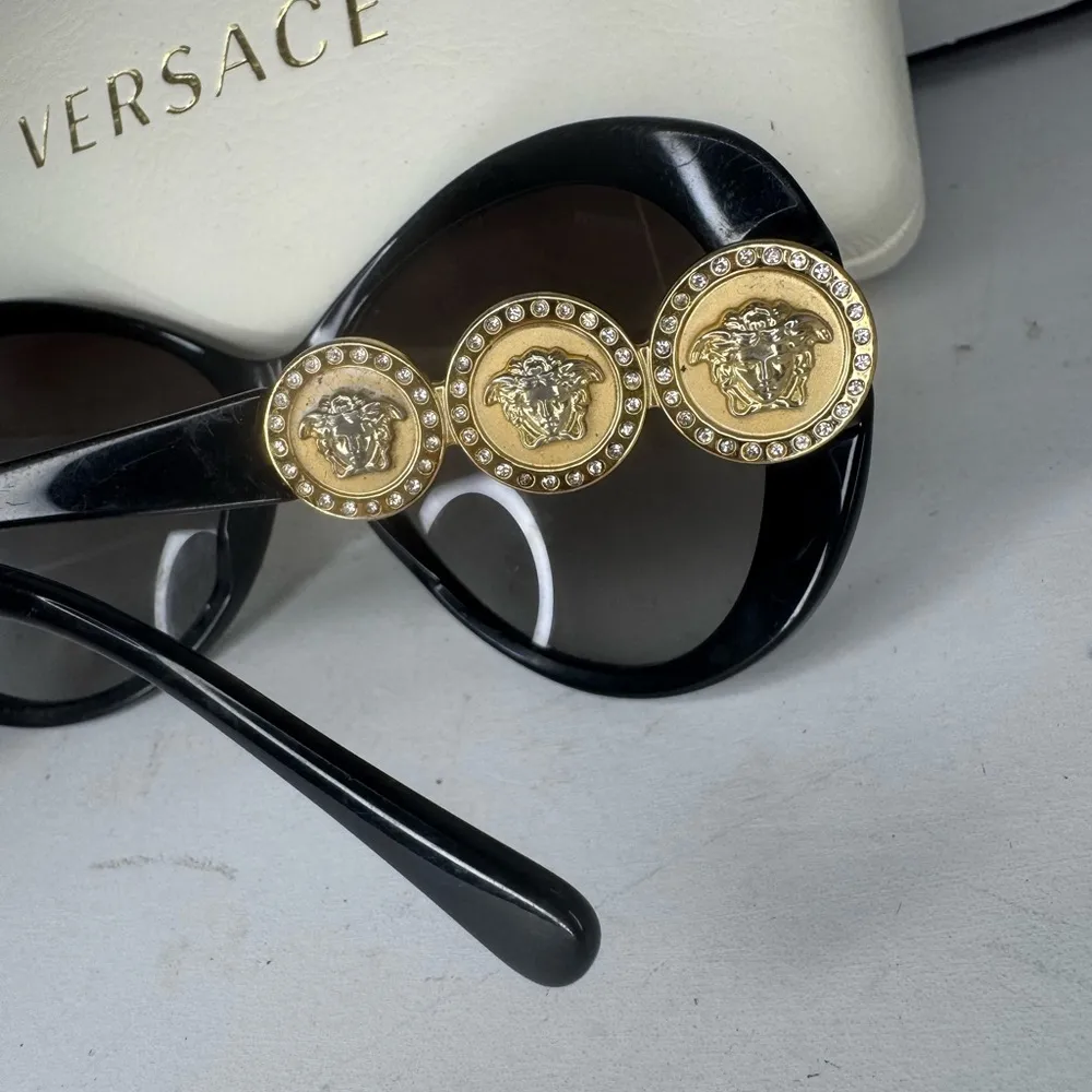 Versace Medusa Sunglasses Black Frame Gold Medusa With Small Clear Crystals. - Image 4