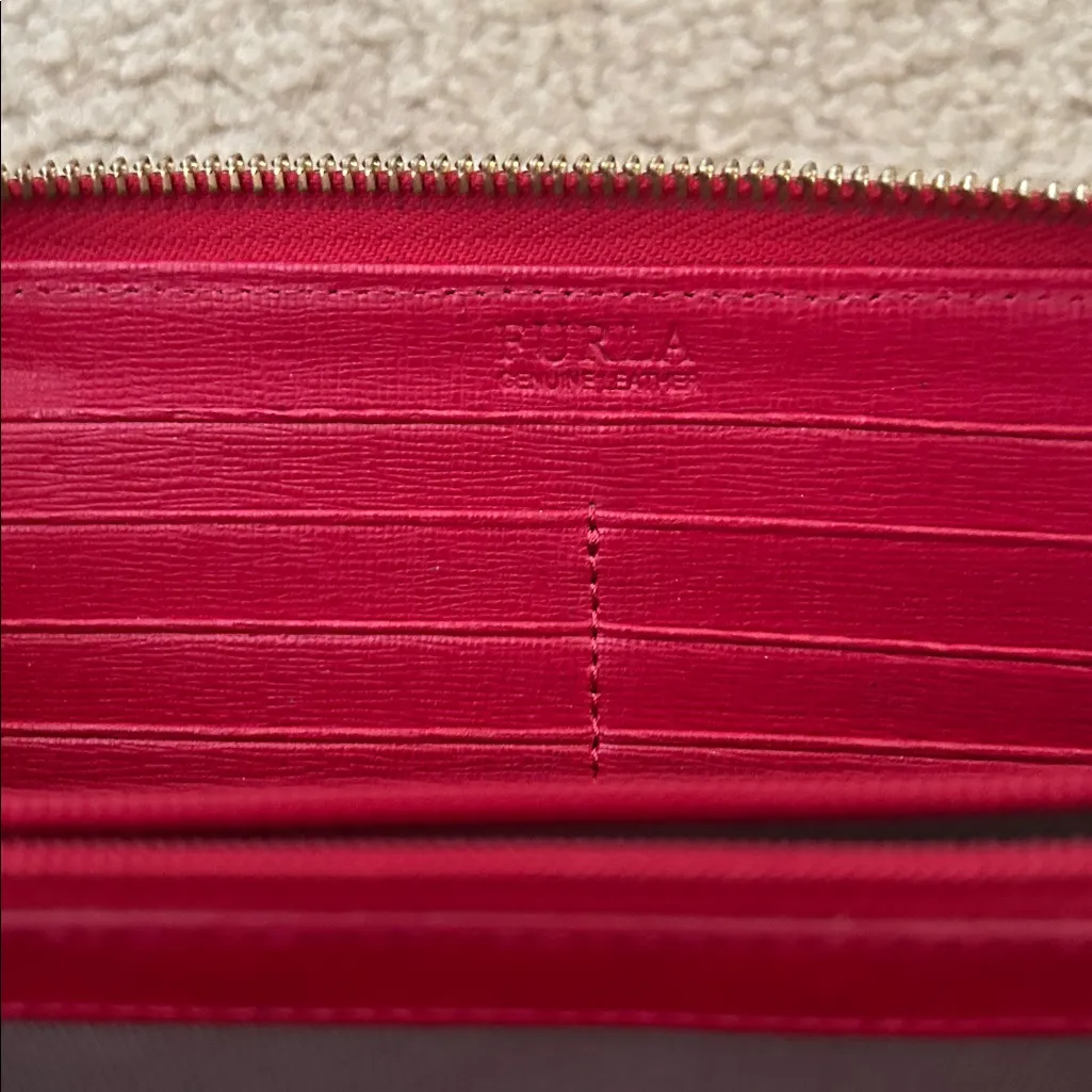 Furla Cherry Red Leather Wallet - Image 10