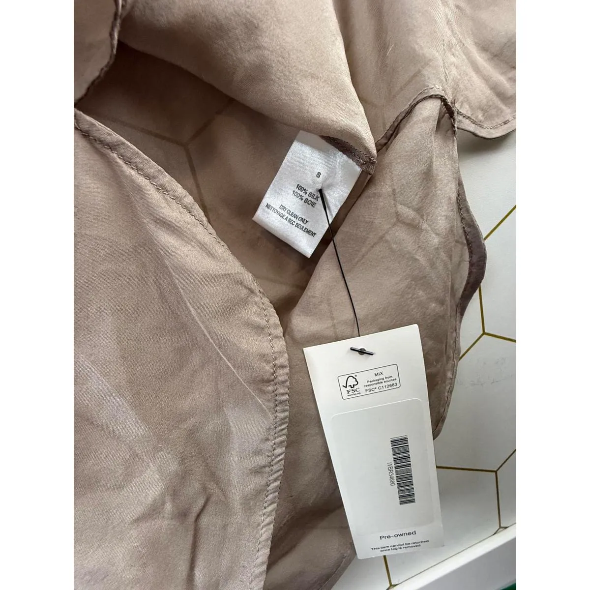 Brouchu Walker Sleeveless Taupe 100% Silk Tie Neck Top - Size - Small - Image 4