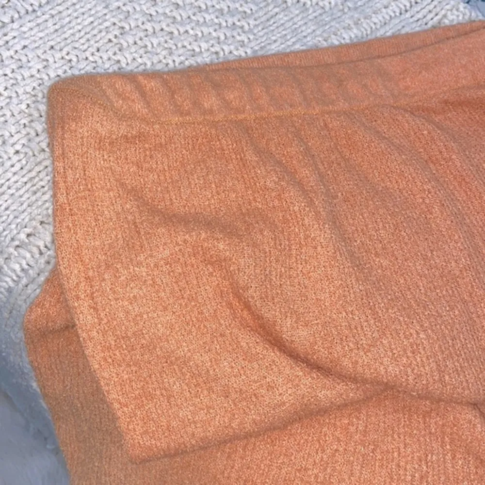 Anthropologie Current air peach color knit sweater maxi skirt size medium - Image 6