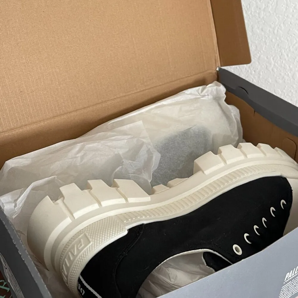 NIB Palladium Black Revolt Low Sneakers - Image 2