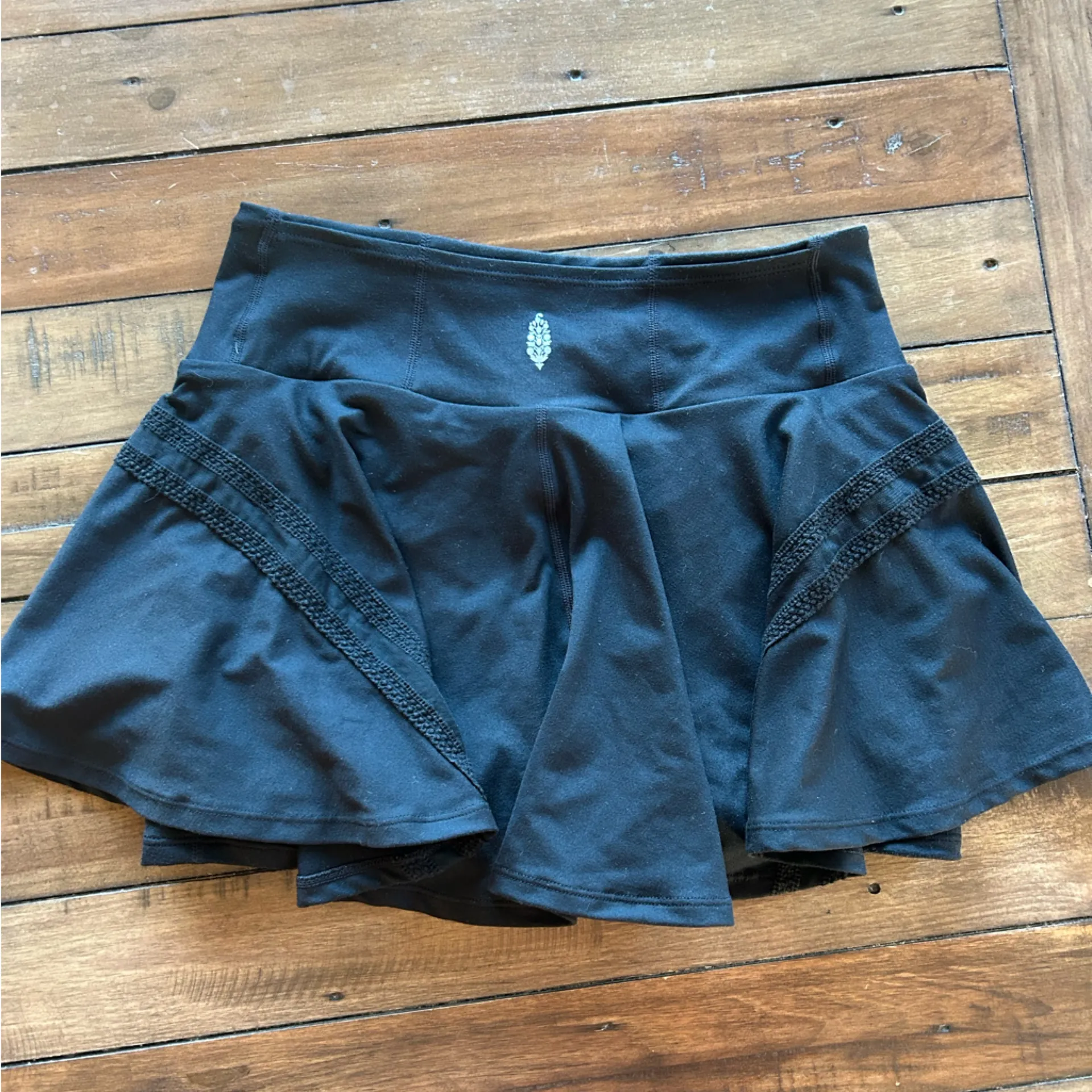 FP Movement Free People Pleats and Thank You Black Skort M - Image 9