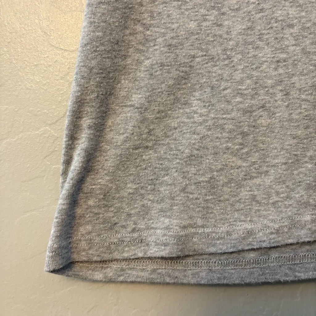 ⭐️Brandy Melville gray v-neck cotton short sleeve shirt size one size - Image 9