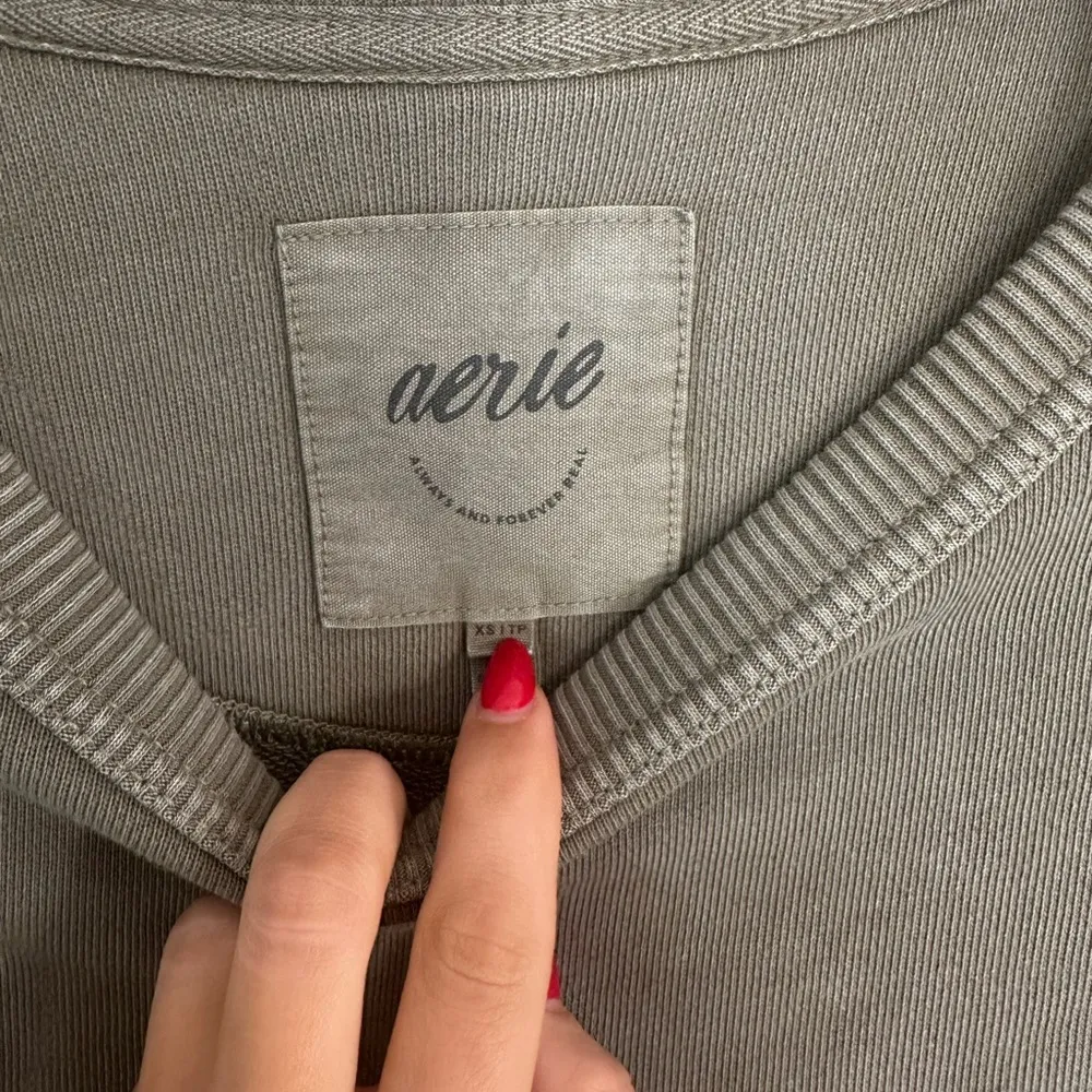 Aerie Green Crewneck Sweater Relaxed Fit - Image 2