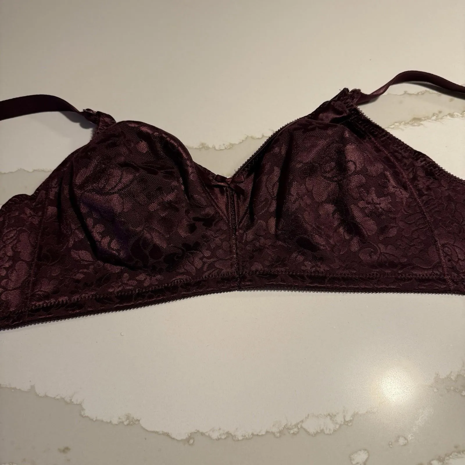 Bali Wireless Bra Sz 40D Maroon Floral Unlined - Image 7