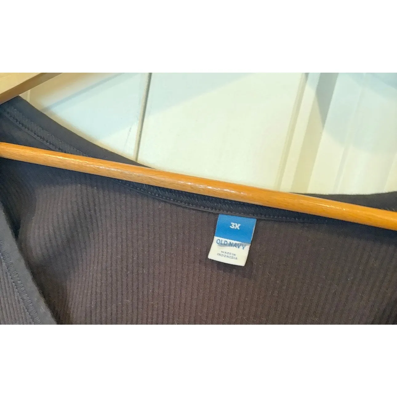 Old Navy Black Ribbed Top Sie XXL - Image 4