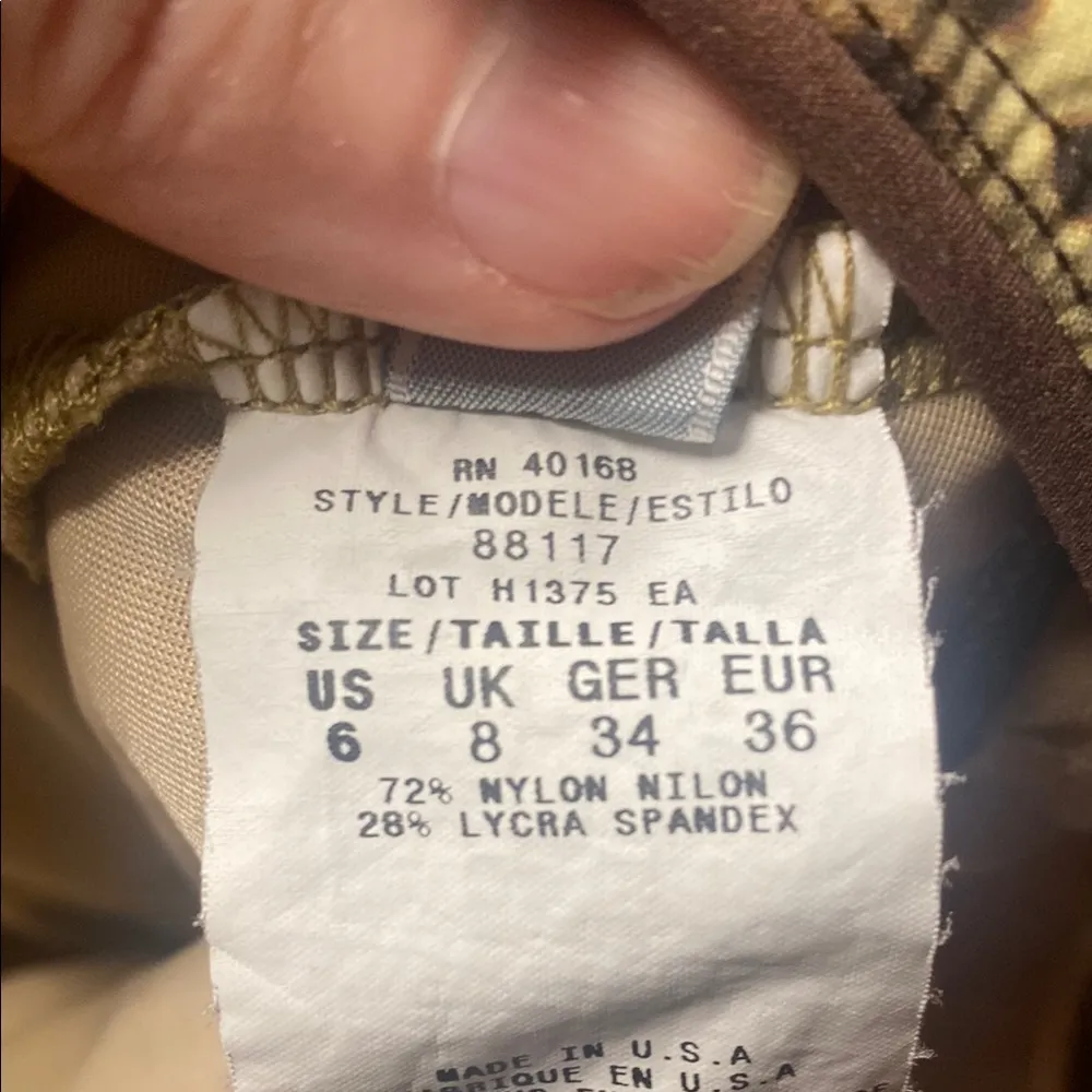 Magicsuit Brown and Tan Leopard Print One Piece Swimsuit Size 6 - Image 4