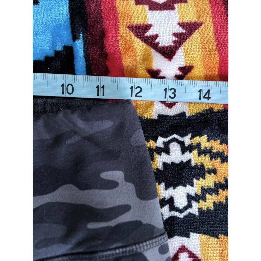 Maurices Black/Gray Camo Band Waist Crop Leggings Size Small‎ Pockets - Image 6