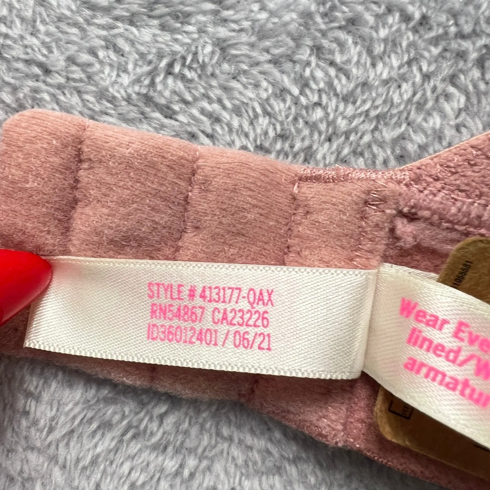 Victoria's Secret Love Pink Wireless Bra 32DDD Mauve Pink Lightly Lined Comfort Size undefined - Image 7