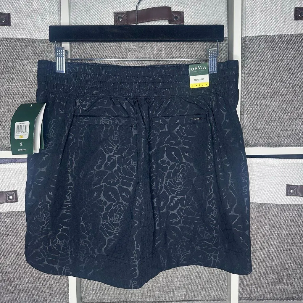 Orvis Embossed Pull-On Travel Skort Black Rose Embossed Print Size Small - Image 3