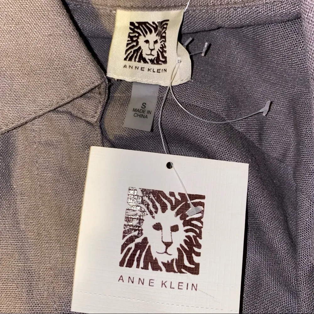 Anne Klein Nantucket Grey Women’s Button Up Top size small 🆕 - Image 2