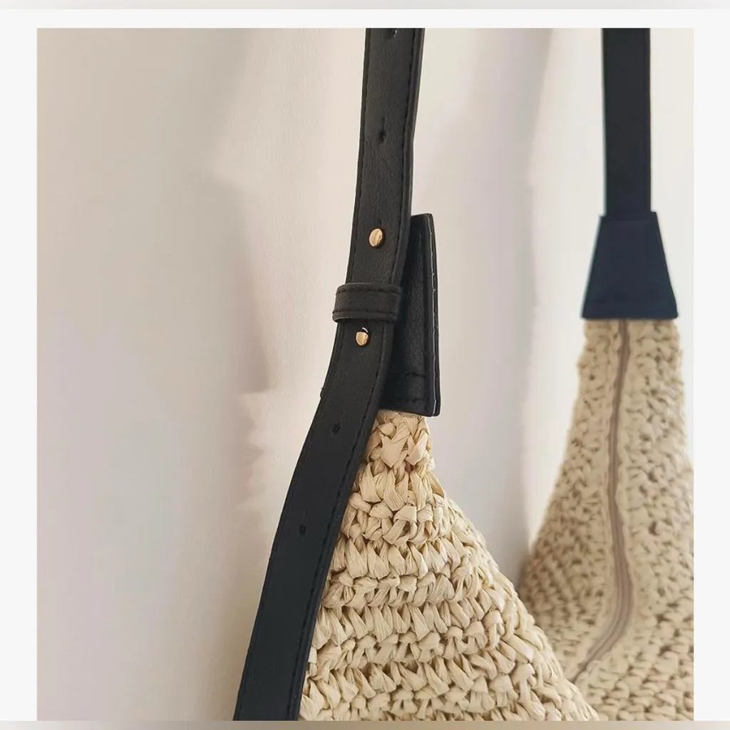 NEW Crossbody Shoulder Crescent Bag Woven Hobo Adjustable Strap Straw 14x13” Brown - Image 5