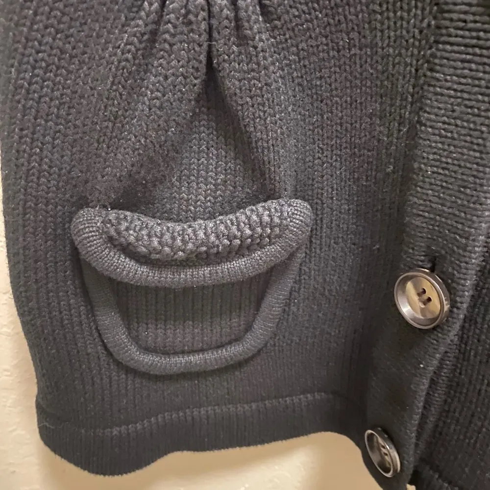 Anthropologie 525 America Short Sleeve Button Down Knit Cardigan Black - Image 10