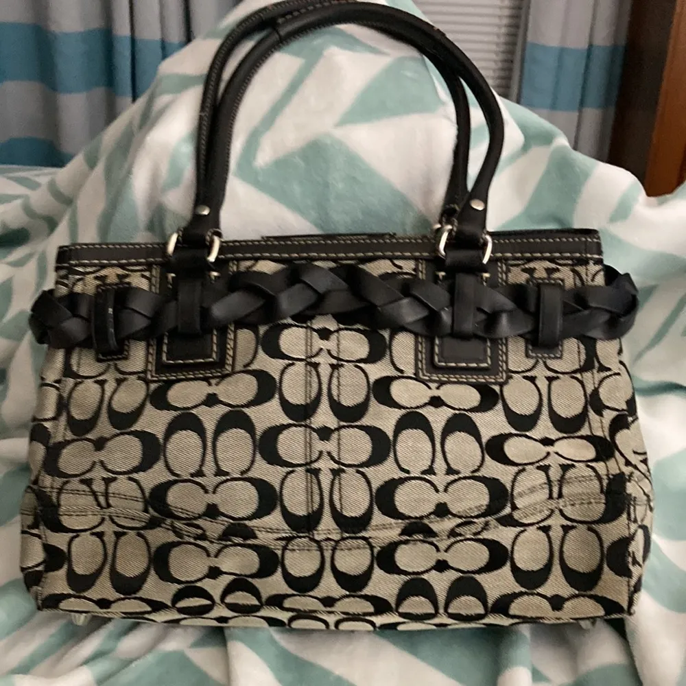 bag with leather trim and braiding. Great 12 1/2” L x 8 1/2” W x 8 1/2” D - Image 2